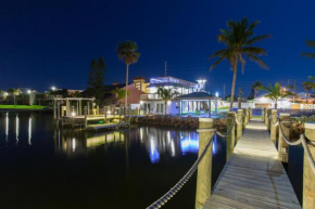 Lost Inn Paradise, Cocoa Beach